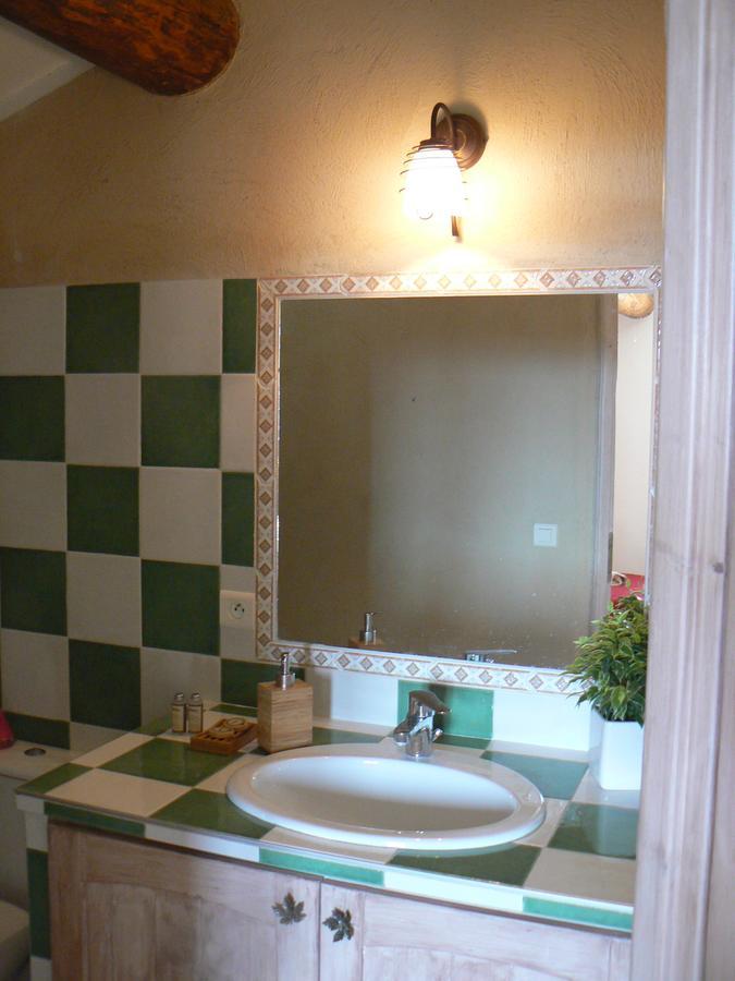 Chambres D'Hotes De La Verrerie Lioux 外观 照片
